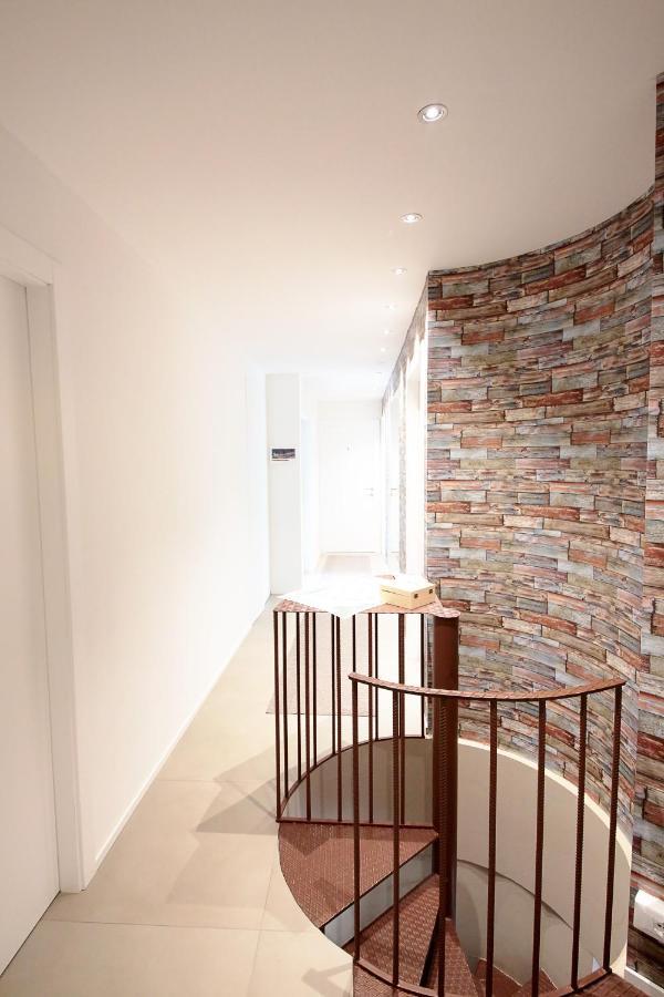 Smile Accomodation Sarre ภายนอก รูปภาพ